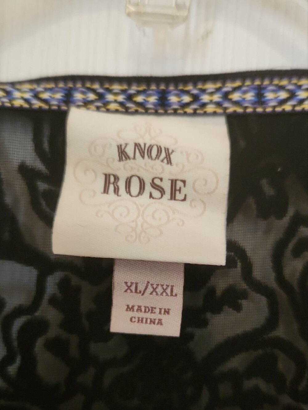 Knox Rose Black Velvet Kimono with Floral Lace Back - Picture 2 of 5